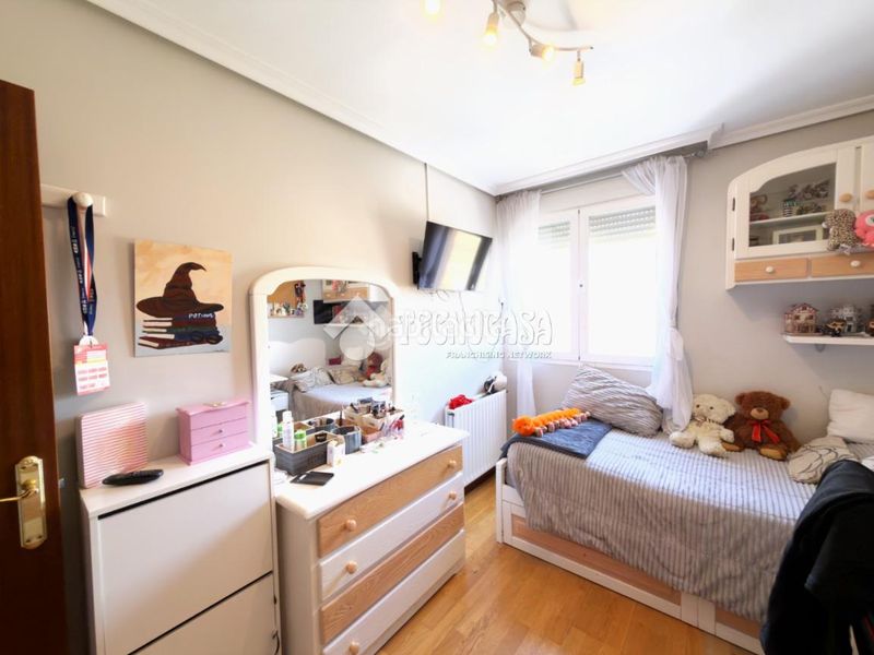 Foto 900fda69-dff7-4c25-b678-ca176dfd1b95. Flat with heating parking in San Fernando - Carretera de Valencia Cuenca