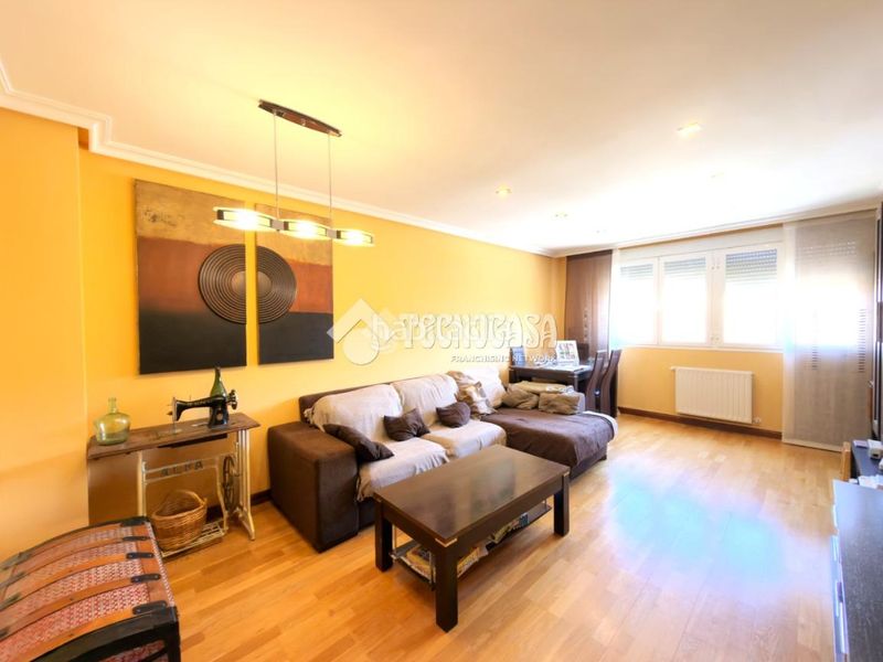 Foto a99d20b5-d113-48d2-af19-3deea5712a35. Flat with heating parking in San Fernando - Carretera de Valencia Cuenca