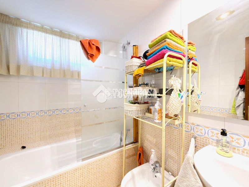 Foto f1eece22-9e37-4b0d-b8a2-1a212da5e84a. Flat with heating parking in San Fernando - Carretera de Valencia Cuenca