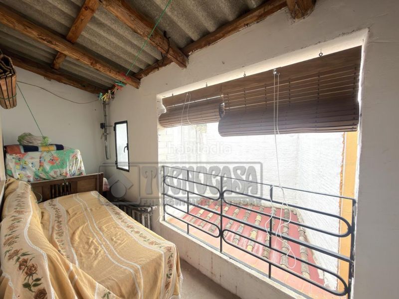 Foto fd869e4d-7273-4614-9bf9-849e0135c225. Casa aparellada amb calefacció a Gascueña