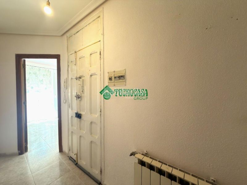 Foto dc7867b2-3dd8-45a7-aefe-3dc5e09983dd. Flat in Centro Cuenca
