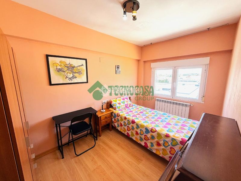 Foto f16566d0-3fa6-460a-acd1-b31e64341f90. Appartamento con riscaldamento in Centro Cuenca