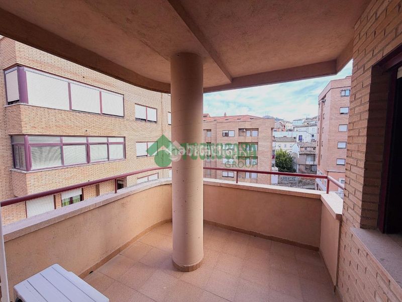 Foto 3d542b6b-07f3-4e69-885c-7aceebcd30fa. Pis amb calefacció aparcament a Centro Cuenca