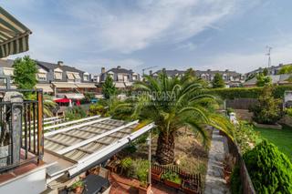 Casa aparellada a La Cárcaba-El Encinar-Montemolinos. Casa en venta en arroyomolinos