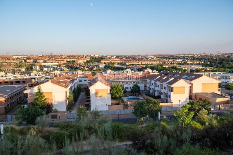 Foto 750be452-ef3f-4dc2-9db7-6202f9b2b0e4. Pis amb calefacció aparcament a La Cárcaba-El Encinar-Montemolinos Arroyomolinos