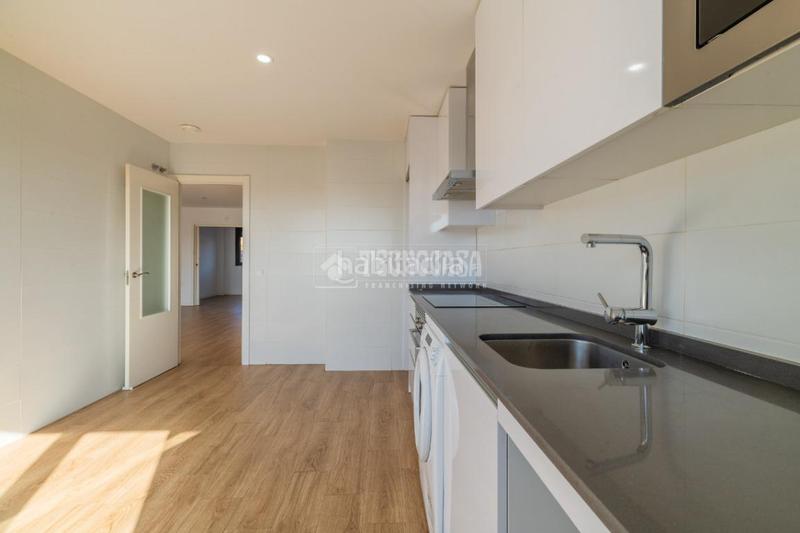 Foto 886c2ffe-50fe-4b09-8322-ef287ecb9071. Casa bifamiliare con riscaldamento parcheggio in Urbanización El Mediterráneo Arroyomolinos