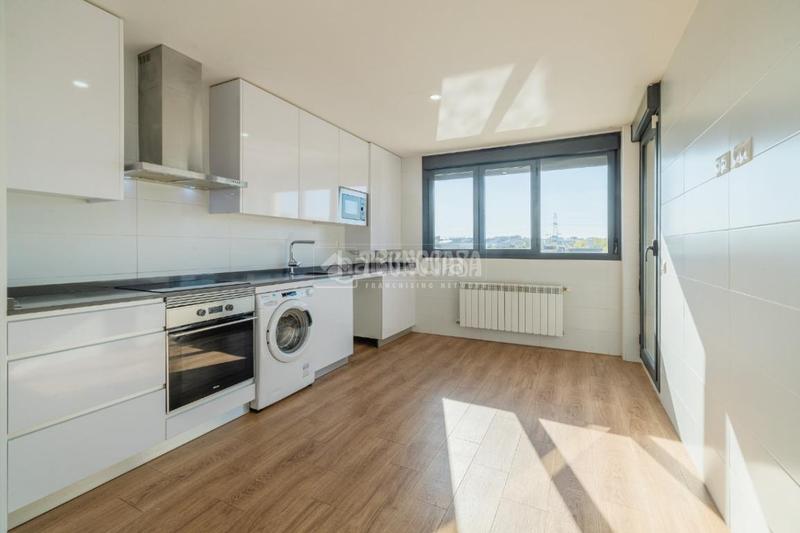 Foto 89616370-1b95-4b1d-a5d2-2f57fdc4889f. Casa bifamiliare con riscaldamento parcheggio in Urbanización El Mediterráneo Arroyomolinos