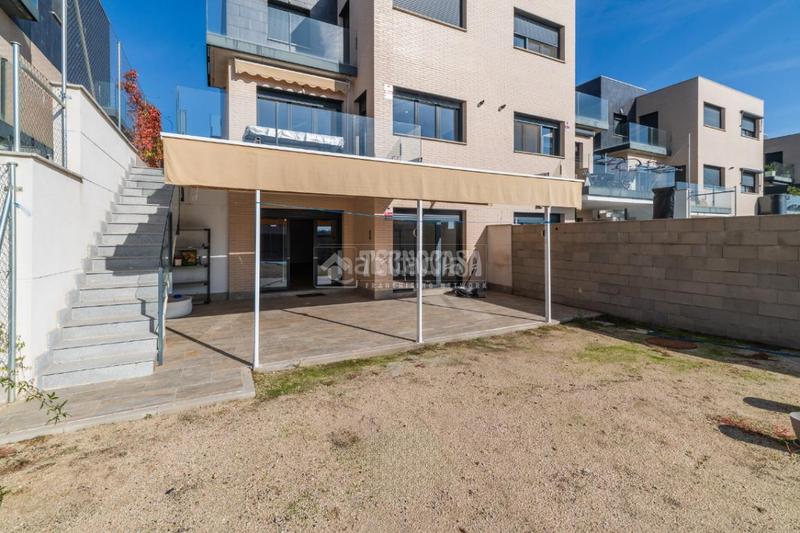 Foto 9b5f44d2-cffd-4eb1-8021-836b778d3526. Casa bifamiliare con riscaldamento parcheggio in Urbanización El Mediterráneo Arroyomolinos