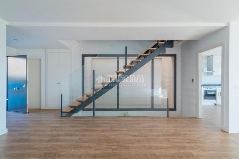 Foto b08c1915-c0f2-474f-b657-cfedde601c97. Casa bifamiliare con riscaldamento parcheggio in Urbanización El Mediterráneo Arroyomolinos