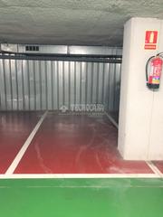 Aparcament cotxe a La Nova Esquerra de l´Eixample. Boxplaza de garaje en venta en barcelona