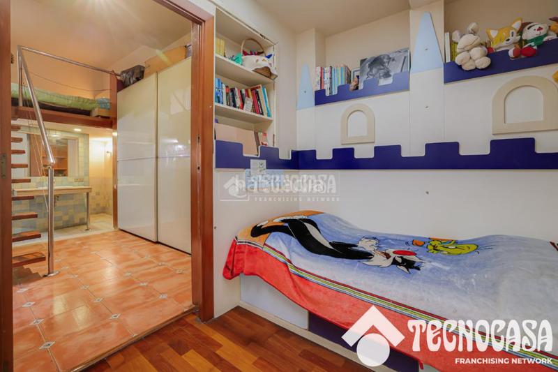 Foto fae5da79-7b37-4103-b5f9-b19c16e6ab10. Pis amb calefacció a Hostafrancs Barcelona