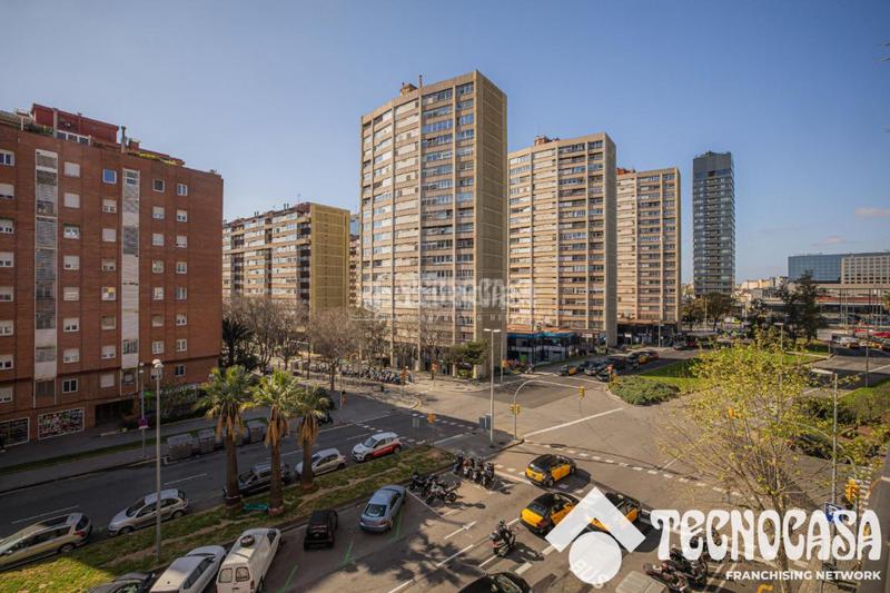 Foto 0f86acfe-d90f-4286-bf6f-8e10468a14aa. Piso  en venta en La Nova Esquerra de l´Eixample Barcelona