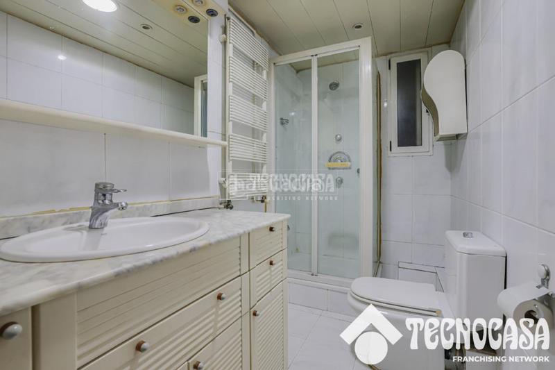 Foto c608142f-3365-4284-95a0-405e8d9e09f6. Piso  en venta en La Nova Esquerra de l´Eixample Barcelona