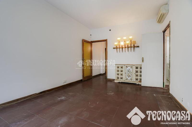 Foto 3e0ef16e-9f56-47d0-b14d-983d3e2e5067. Piso  en venta en La Nova Esquerra de l´Eixample Barcelona
