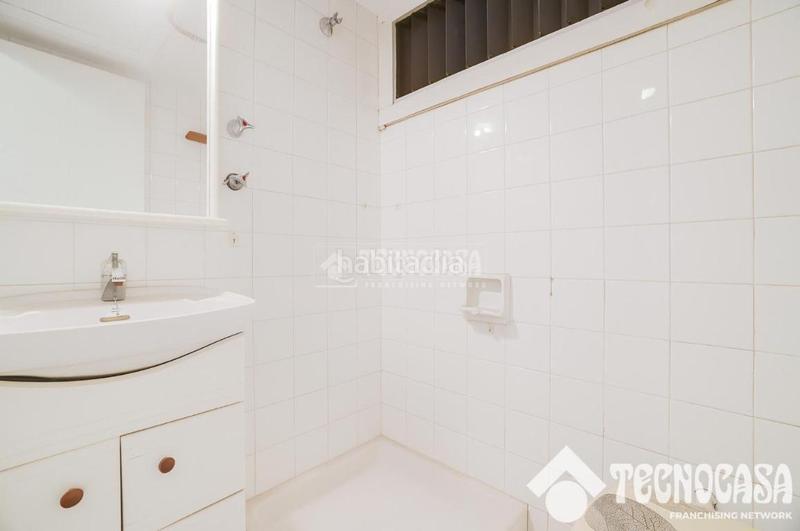 Foto 60a910df-fc2a-44a0-890e-e872bec45be1. Piso  en venta en La Nova Esquerra de l´Eixample Barcelona