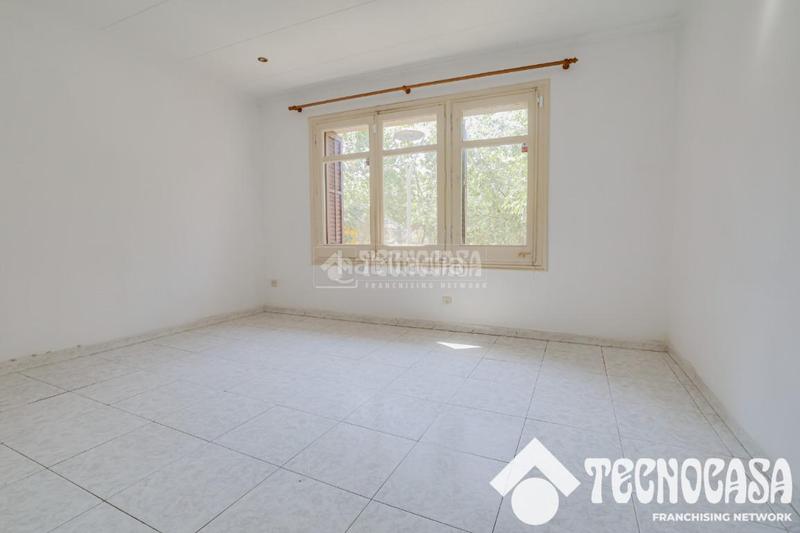 Foto 3a7c4713-eb05-4371-ac0e-d9b3daf58d0c. Piso  en venta en La Nova Esquerra de l´Eixample Barcelona