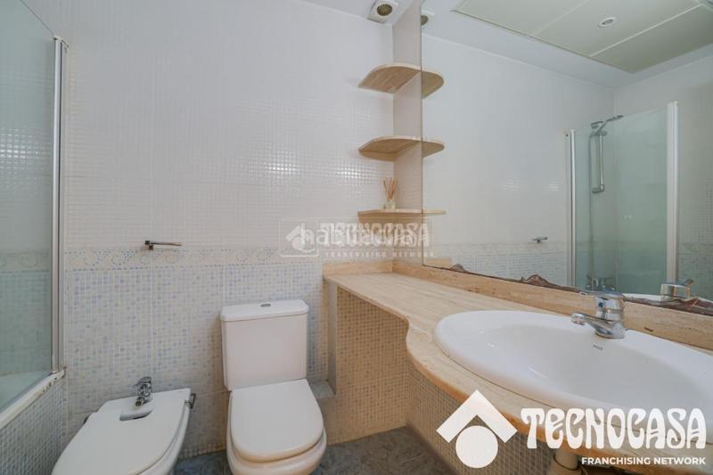Foto b865bc1f-afda-4901-bbb7-660b9509467d. Piso  en venta en La Nova Esquerra de l´Eixample Barcelona