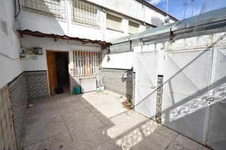 Maison jumelée à Entrevías. Casa en venta en madrid