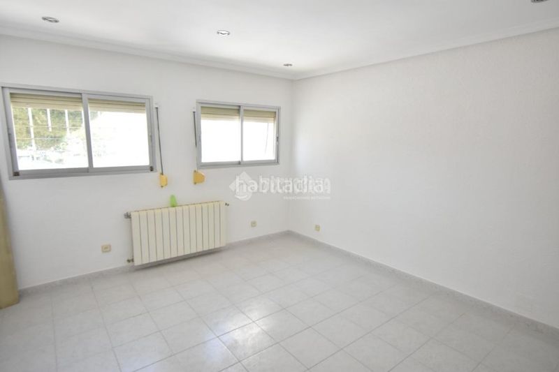 Foto f27df927-fb46-465b-ac06-6c1e6143fe20. Casa bifamiliare con riscaldamento in Entrevías Madrid