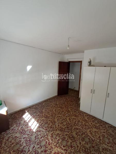 Foto 6b5ff34b-5685-43b2-896f-67887796075e. Piso  en venta en Entrevías Madrid