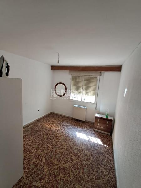 Foto d5420894-6972-4df2-89e0-4ce8a9c8d74e. Piso  en venta en Entrevías Madrid