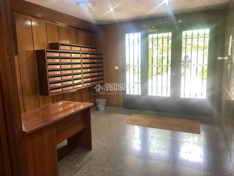 Foto 10e7580f-a32a-4db8-b16b-24c9462eac72. Piso  en venta en Aluche Madrid