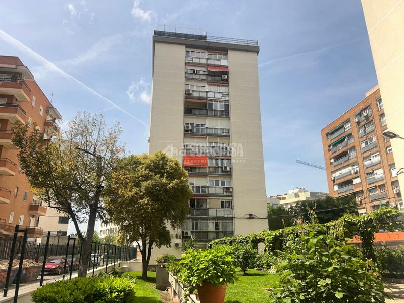 Foto 7c07d86f-9388-4458-9977-33af6858909a. Piso  en venta en Aluche Madrid