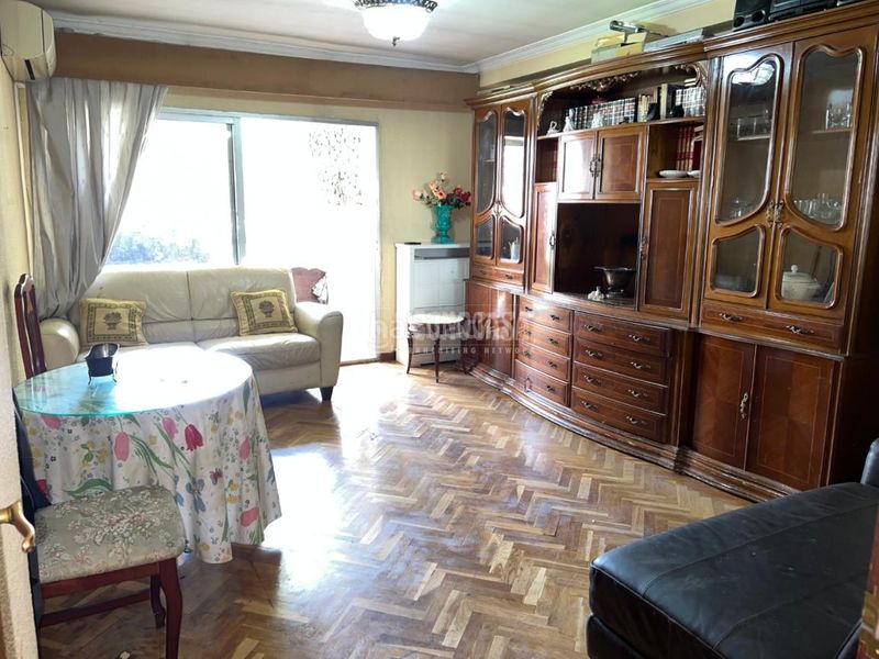 Foto 94629aff-4e97-4eb3-b917-ce030ac12f26. Piso  en venta en Aluche Madrid