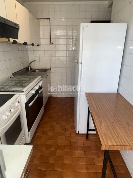 Foto e7a51eb5-b6ae-46fd-a350-b5d65da13d7a. Piso  en venta en Aluche Madrid