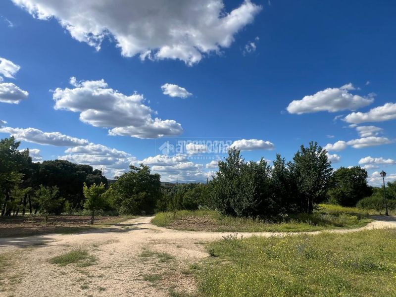 Foto 3a3dac59-2dde-4dcb-b365-8579a8a169ef. Casa  en venta en Campamento Madrid