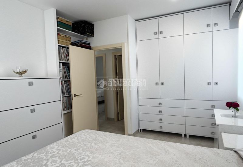 Foto 40d44caa-bc83-4c40-9641-4ec2f9ad9ed9. Casa  en venta en Campamento Madrid