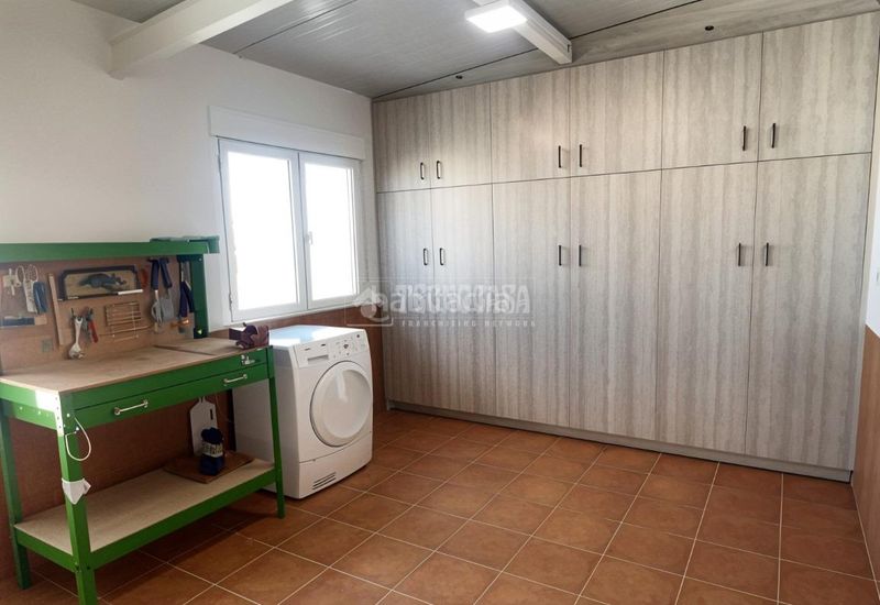 Foto 9e2f8f56-e807-43cd-a53c-d482789b32bc. Casa  en venta en Campamento Madrid