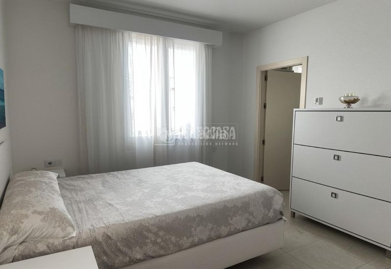 Foto ba53070e-3605-4718-b99d-0e7a55c1bba8. Casa  en venta en Campamento Madrid
