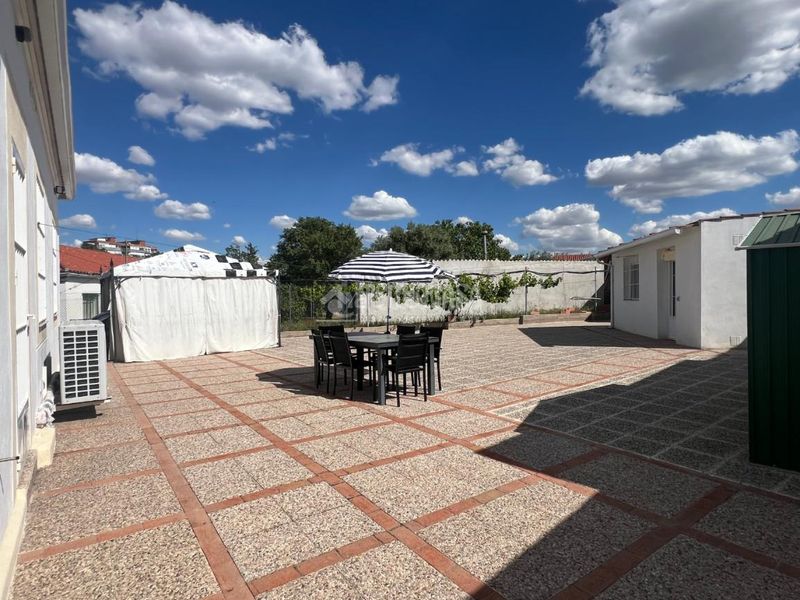 Foto bcdb64ce-6e05-4d4d-b22b-e6f1ece0d18d. Casa  en venta en Campamento Madrid