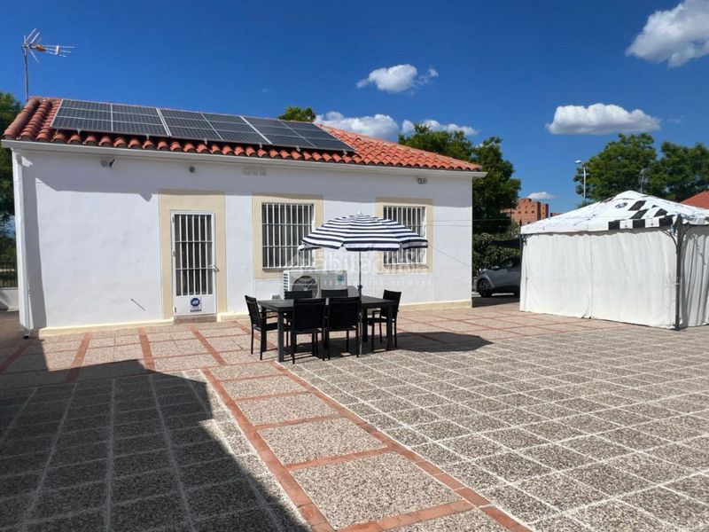 Foto c3089ba7-a062-4d0f-9e3d-4a69e8baa922. Casa  en venta en Campamento Madrid