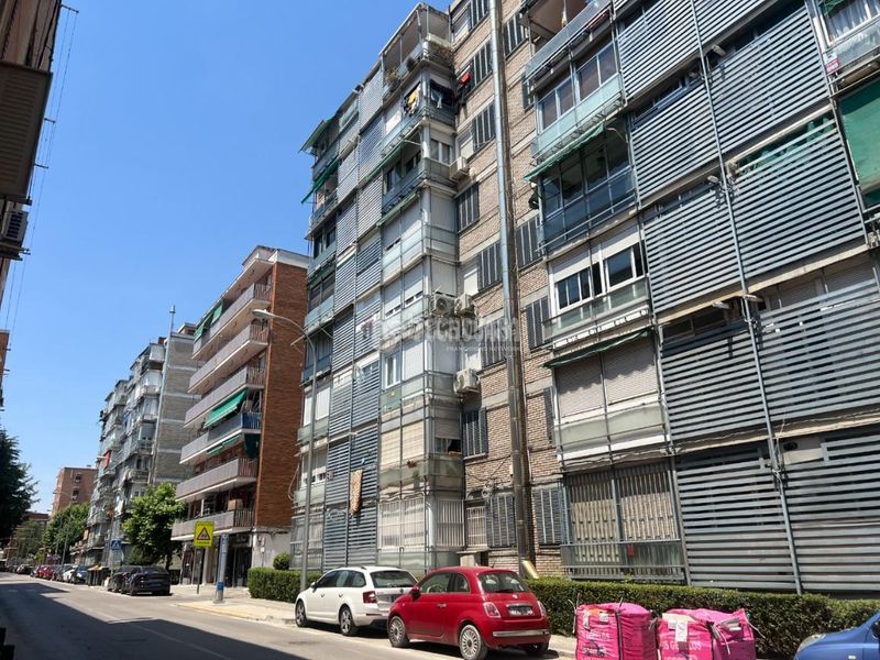 Foto bd90deeb-48a1-48c0-815e-598b79477db8. Pis amb calefacció a Campamento Madrid