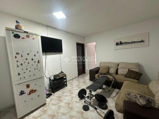 Pis a Reyes Católicos. Piso en venta en alcalá de henares