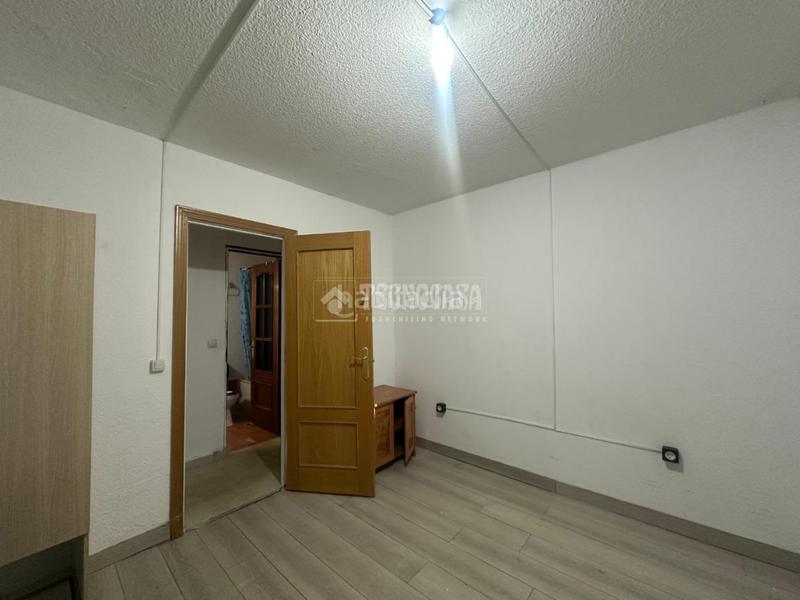 Foto ccbc5f7c-fc49-4312-861a-518e90b26845. Piso  en venta en Reyes Católicos Alcalá de Henares