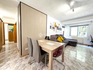Flat in Reyes Católicos. Piso en venta en alcalá de henares