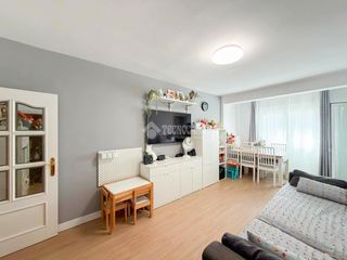 Flat in Reyes Católicos. Piso en venta en alcalá de henares