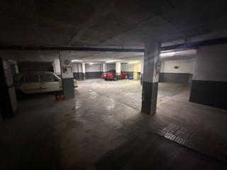 Autoparkplatz in Sants-Badal. Boxplaza de garaje en venta en barcelona