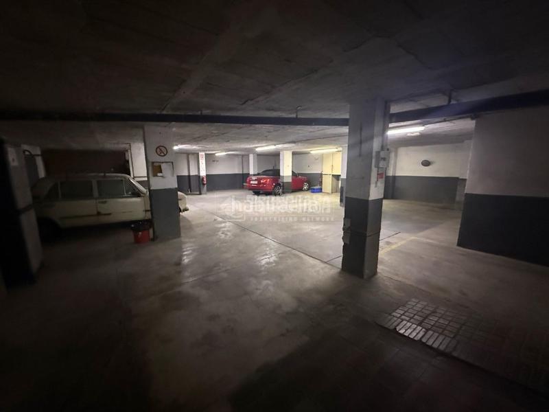 Foto 0749ceea-3bf3-4266-9531-52d2d5e86a61. Posto auto in Sants-Badal Barcelona