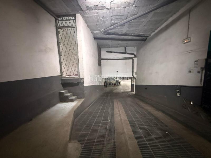 Foto 4c4a6e67-04e5-4197-b831-bbafb55be8e9. Posto auto in Sants-Badal Barcelona