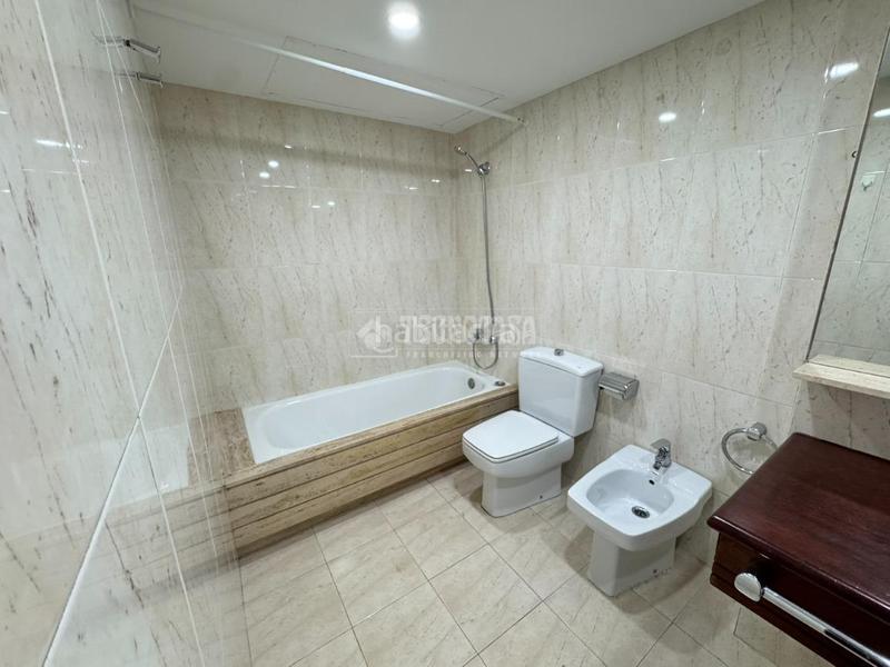 Foto 3aee54a3-a7ef-4278-b240-fa3c24a5b5a5. Appartement avec chauffage parking dans Sant Ramon - Maternitat Barcelona