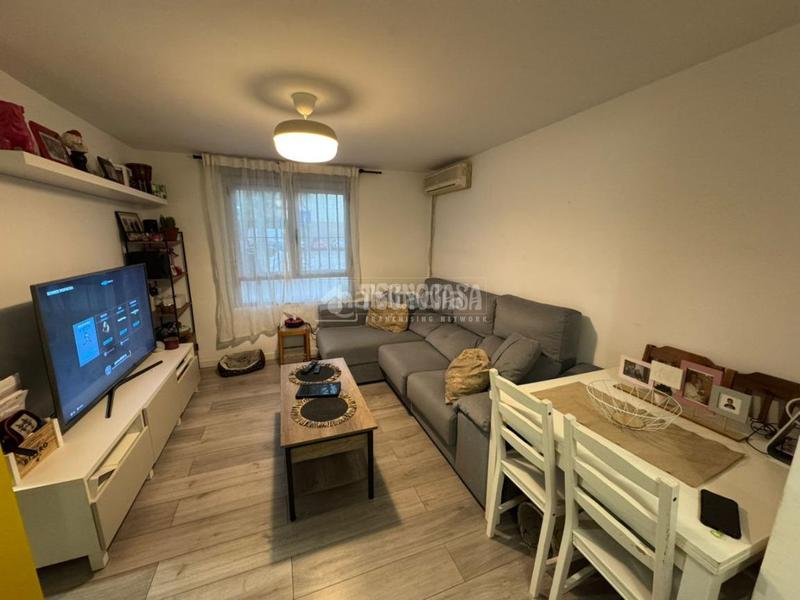Foto c27f4b9e-0cfc-4331-aca1-32f5660bcf6b. Appartement dans Amposta Madrid
