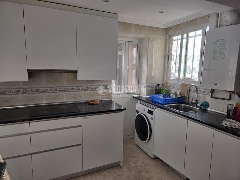 Foto aa7b8265-ab7d-4cff-85b3-88793fc772ce. Piso  en venta en Amposta Madrid