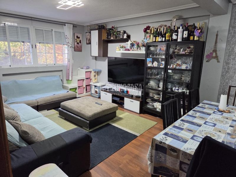 Foto e04ca1be-cc7d-4b7f-9aee-4d615d4da1b6. Piso  en venta en Amposta Madrid