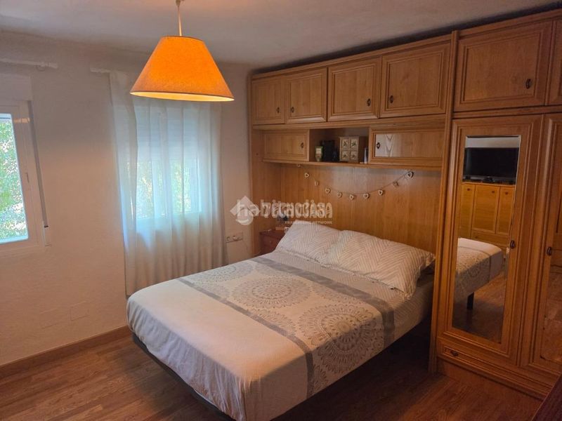 Foto be4a5342-40d3-4e4a-a67f-74a41cf85569. Pis a Arcos Madrid