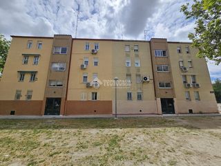 Flat in Amposta. Piso en venta en madrid