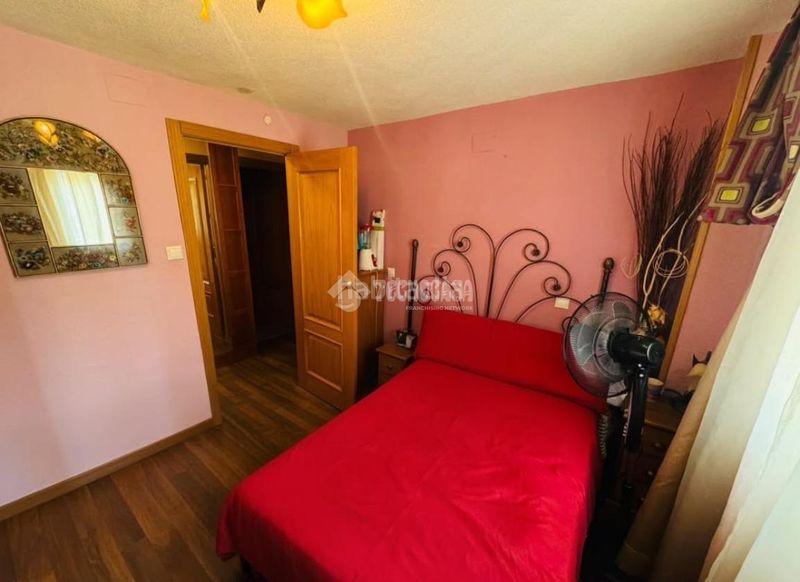 Foto 9fc859aa-84a7-4ab3-bf2c-953b5127b81b. Pis a Amposta Madrid